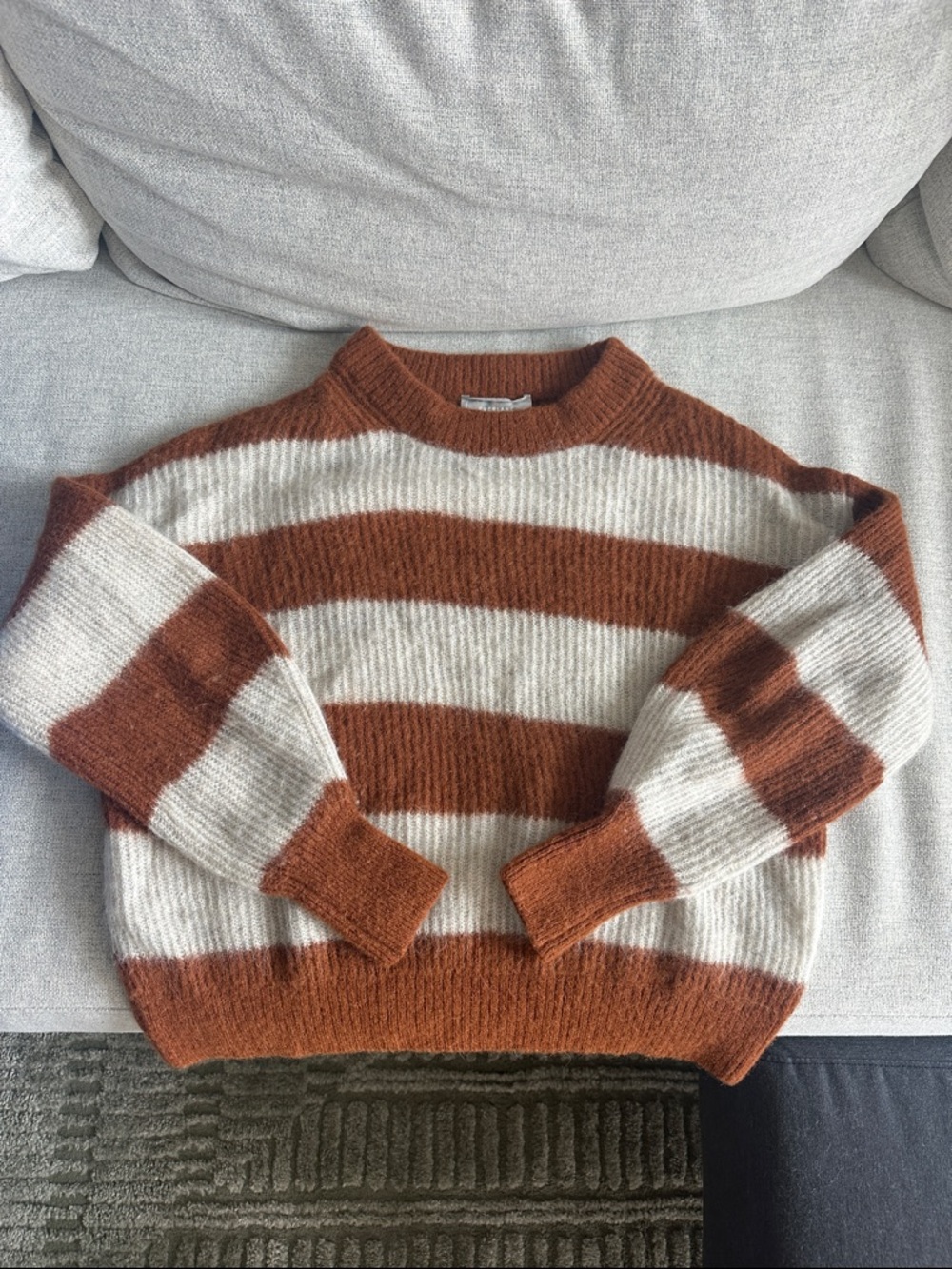 Everlane Alpaca Crewneck Sweater